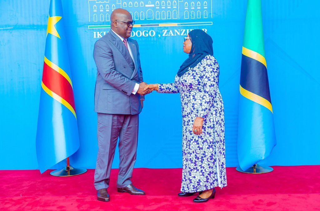 Tanzanie : Tshisekedi reçu par Samia Suluhu à Zanzibar pour booster la coopération économique et sécuritaire