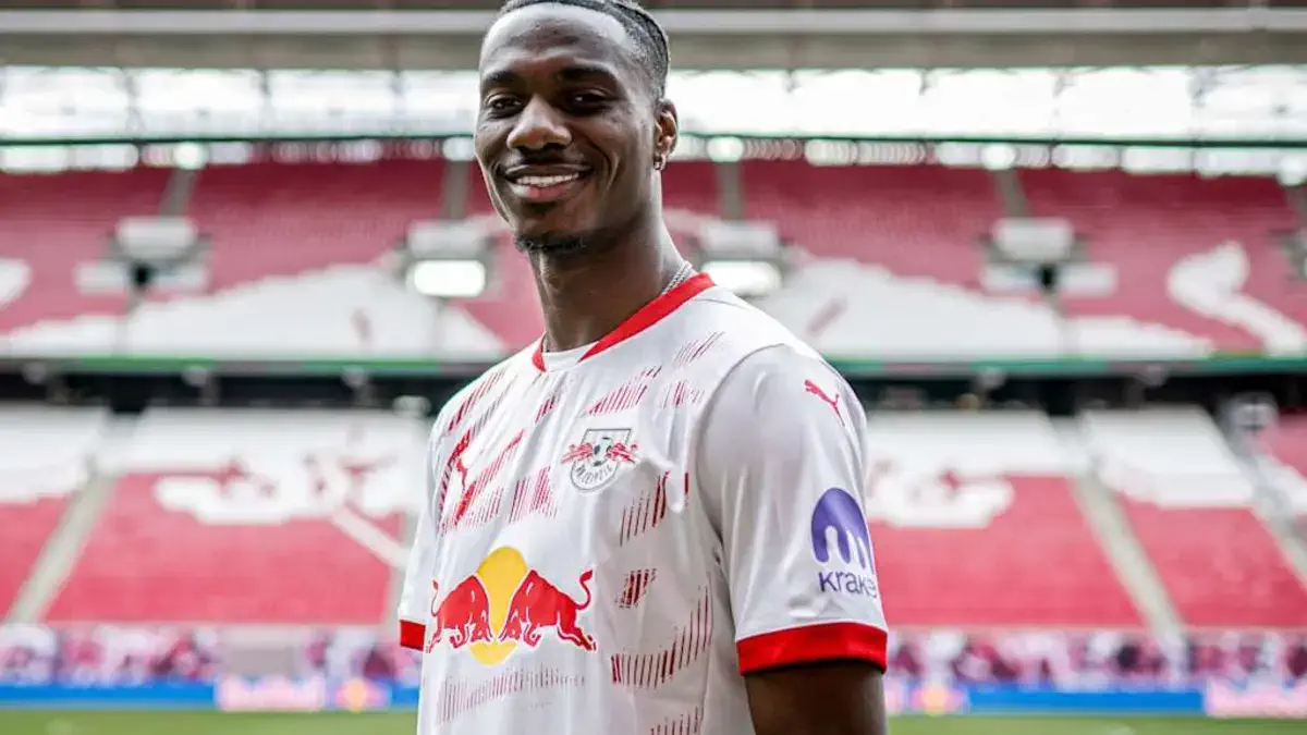 [Découverte 1/14] Foot : Ezechiel Banzuzi, le colosse de 1,91m tombé sous le charme des Léopards mondialistes