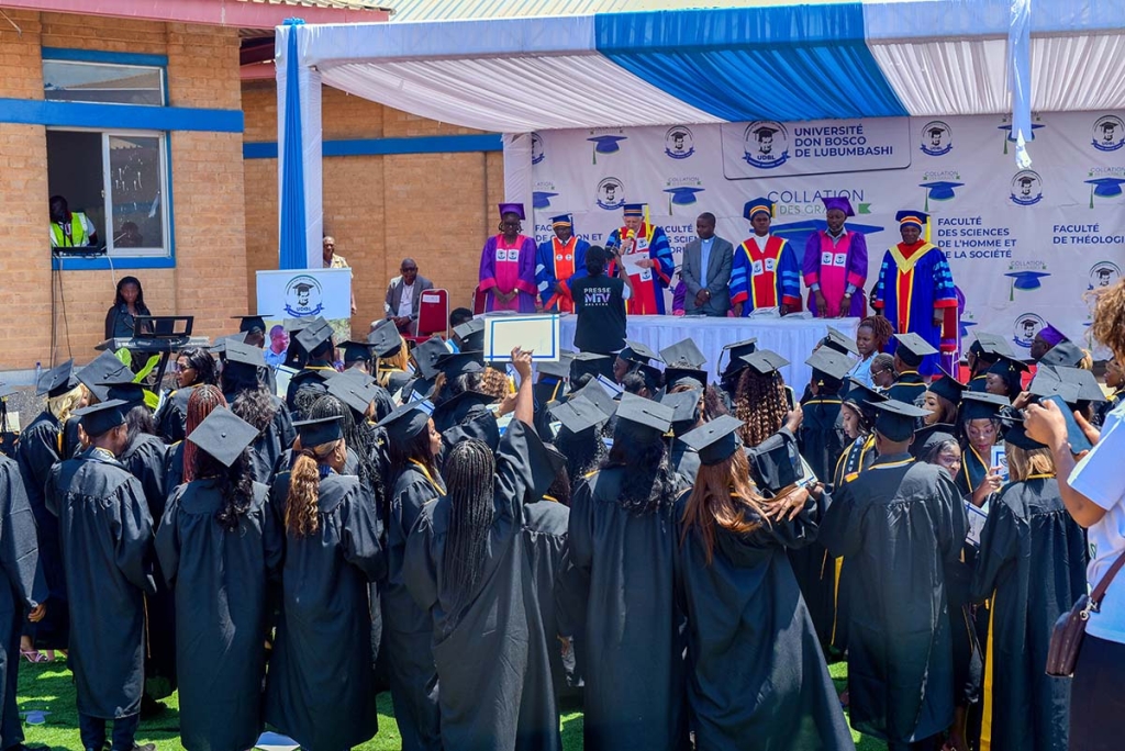 RDC : 200 places de stage d’immersion ouvertes aux étudiants au ministère des Finances