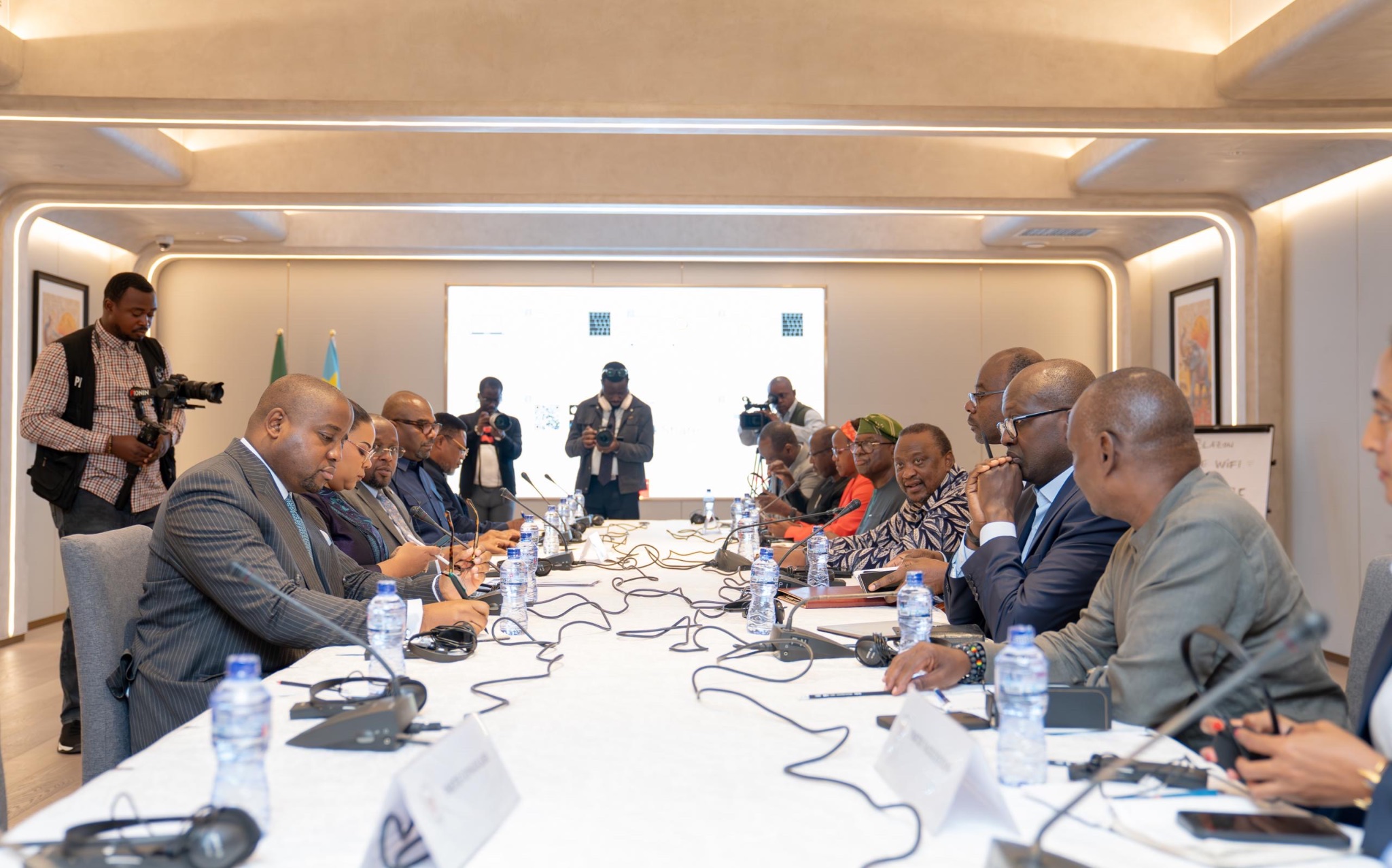 RDC : le Panel des facilitateurs de l’UA échange avec le Gouvernement à Kinshasa