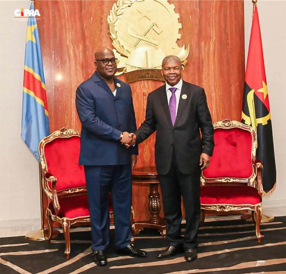 Luanda : Félix Tshisekedi pose ses lignes rouges sur l’eau du fleuve Congo