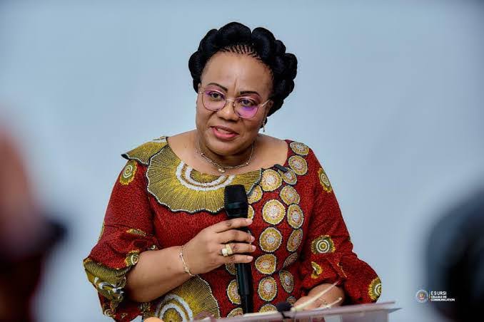 RDC : accablée par un rapport parlementaire sur les frais académiques, la ministre de l’ESU visée par une motion de défiance